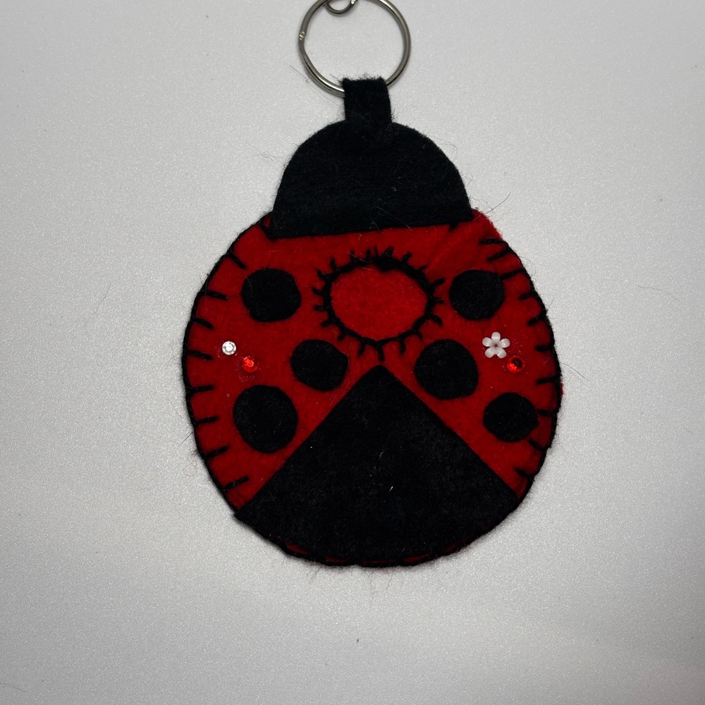 Handmade Felt Pouch Keychains - Picture 2 of 8